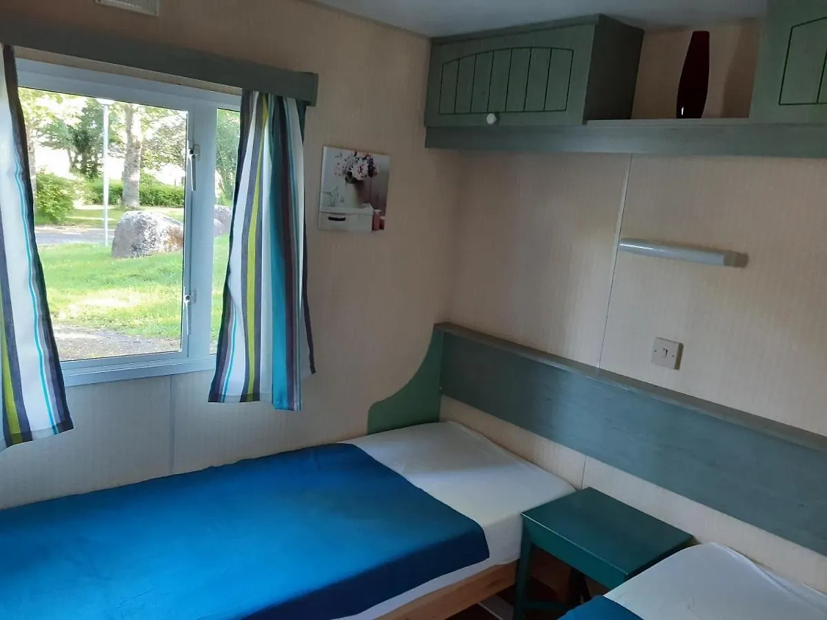*** 营地 Camping Etang Du Camp Senergues 法国